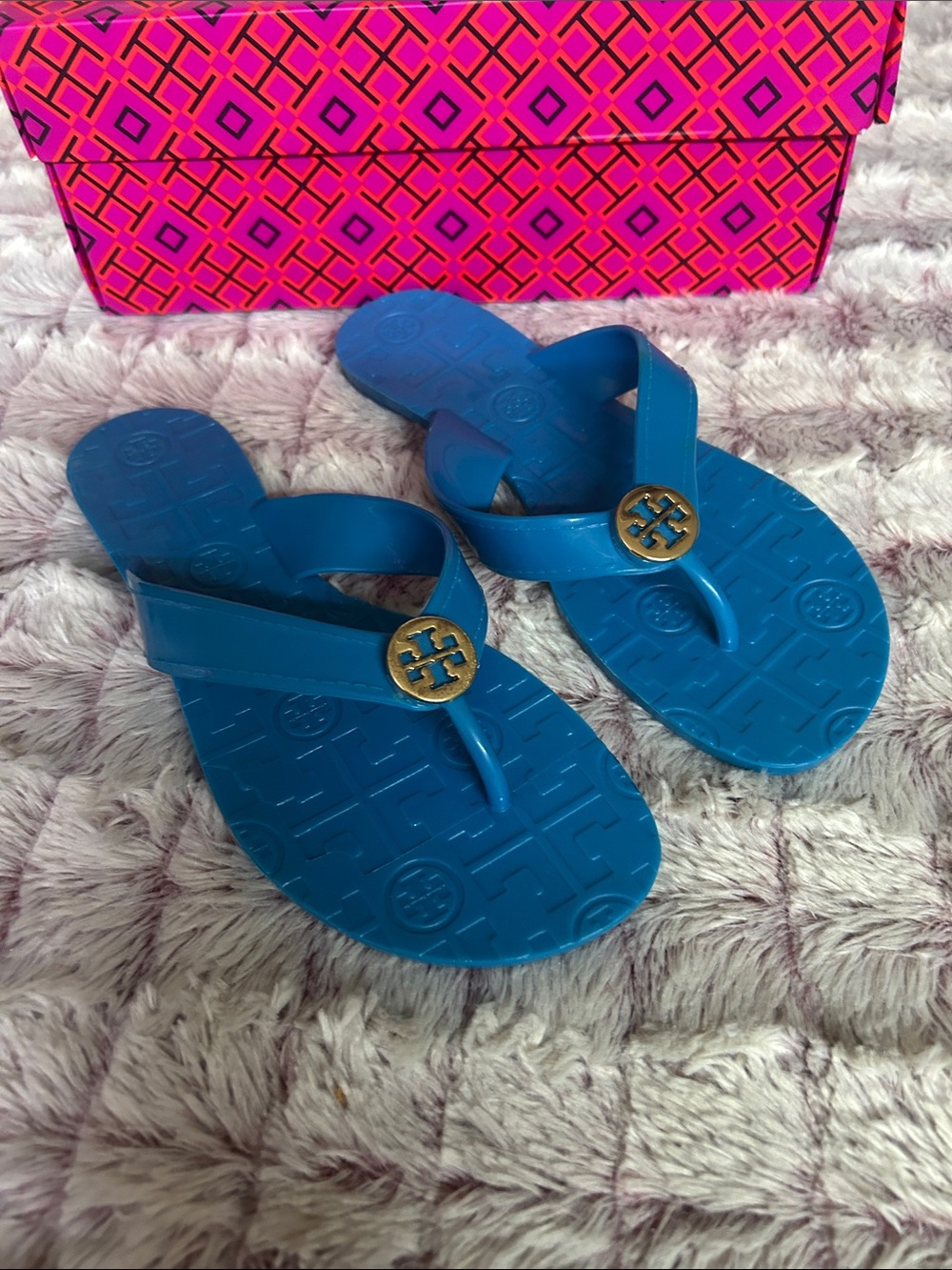 Tory Burch Blue Jelly Miller Flip Flops with Gold Logo size 6